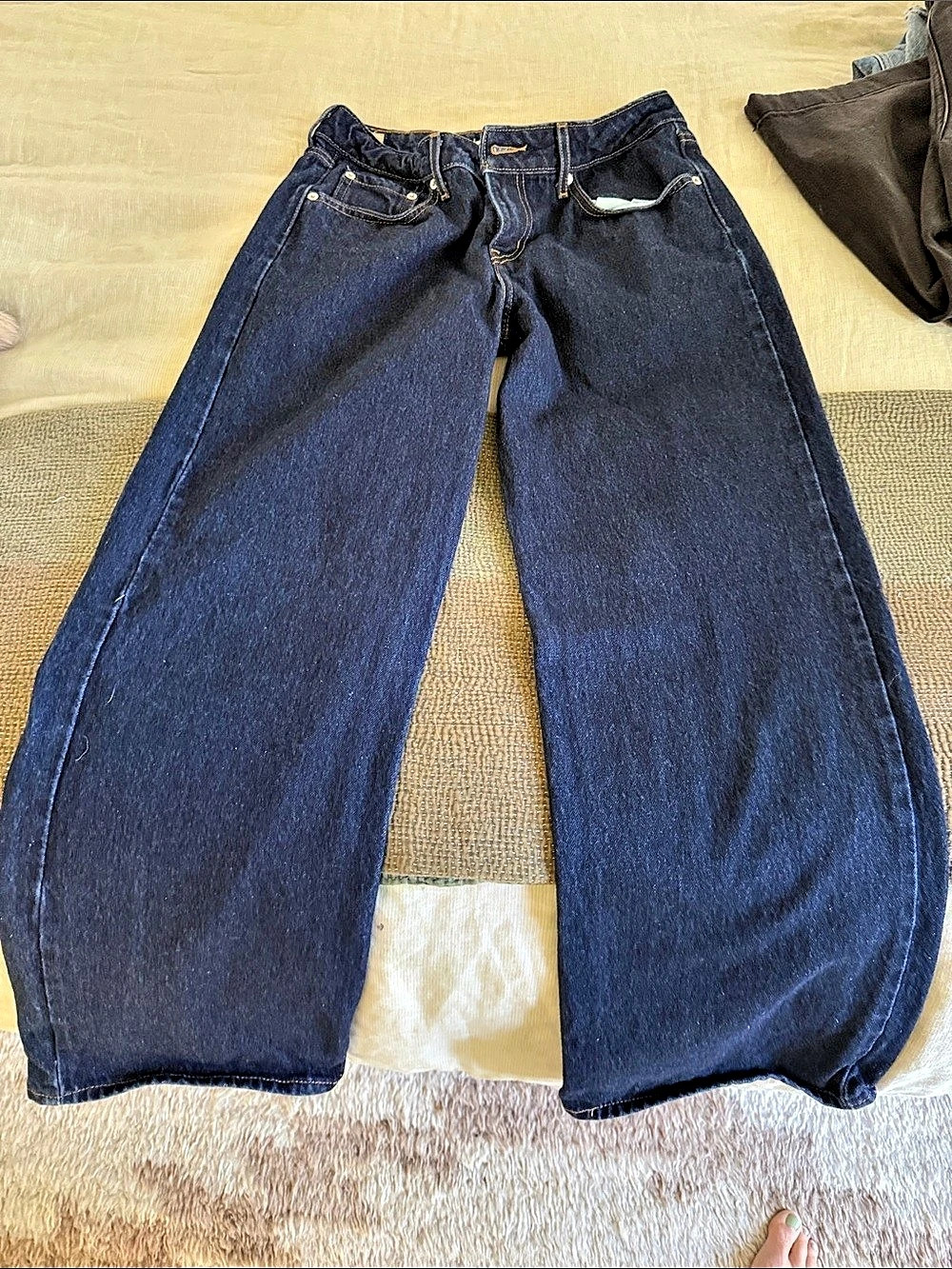 Levi's Low Loose Women's Loose Jeans Waist 28 Like New